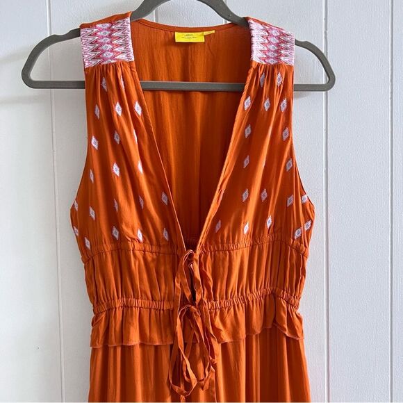 Roller Rabbit Embroidered Maxi Dress - Picture 4 of 11